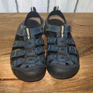Keen Newport H2 Sandals Kids Youth Size 13 Blue Hiking Water